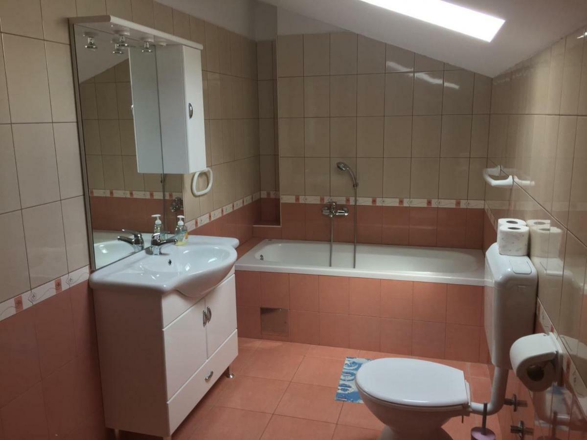 House Ema Villa Barbat na Rabu Bagian luar foto